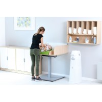 Meuble de change réglable en hauteur