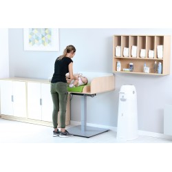 Meuble de change réglable en hauteur
